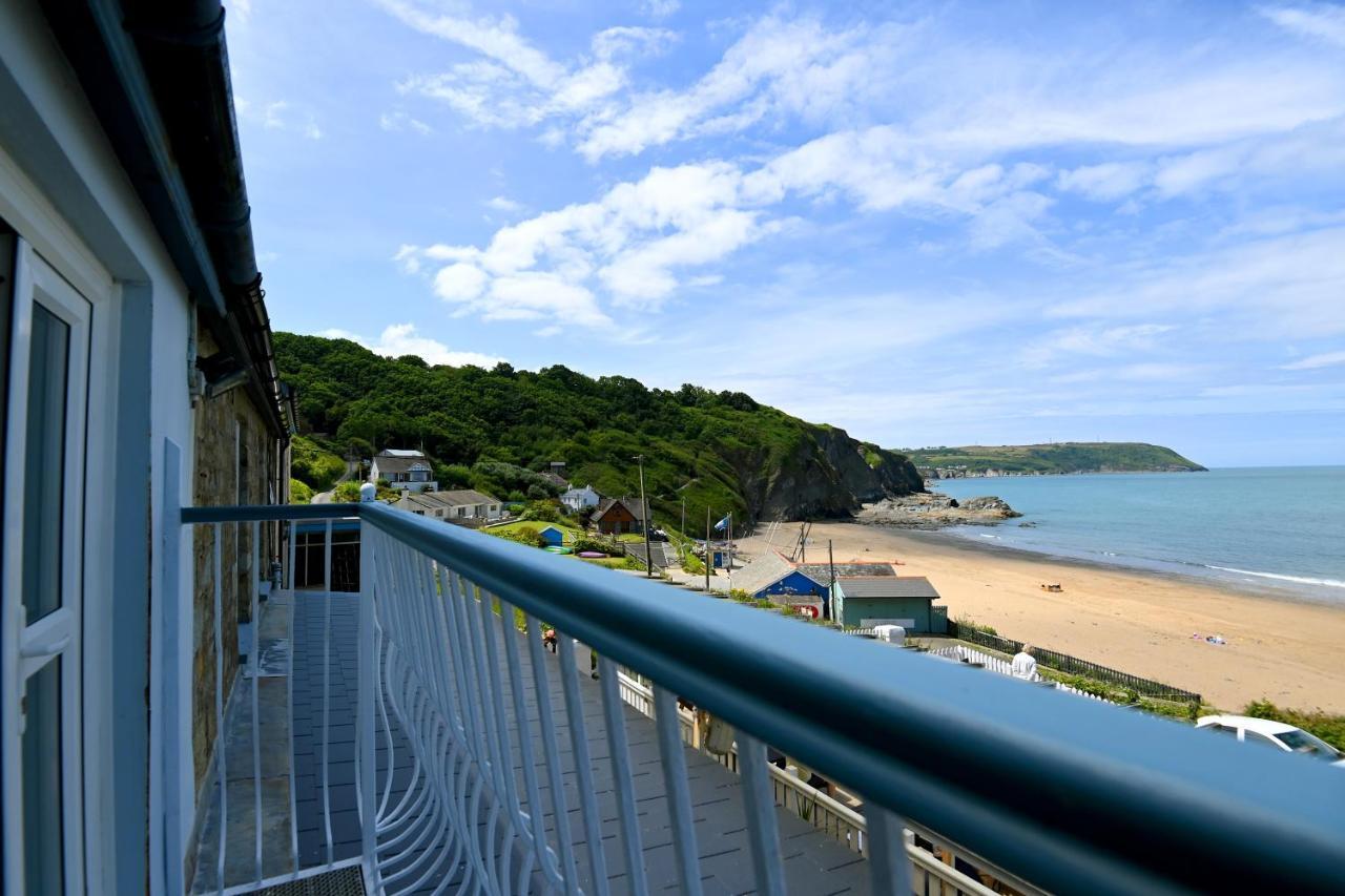 Ship Inn Aberporth Exterior photo